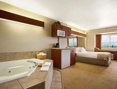Microtel & By Wyndham Hotel